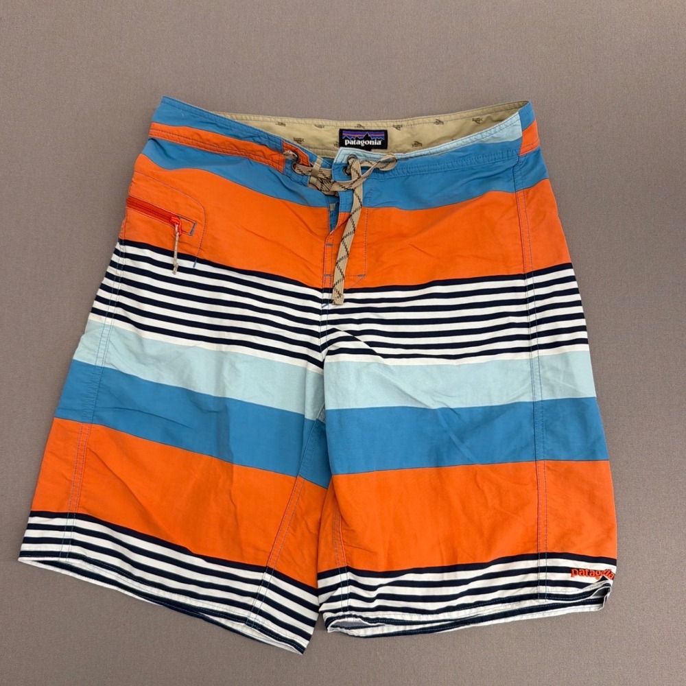 Patagonia Mens 32 Board Shorts Orange Blue Striped Swim Trunks 9 Inseam Nylon
